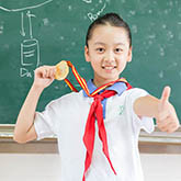 学生：李子玲